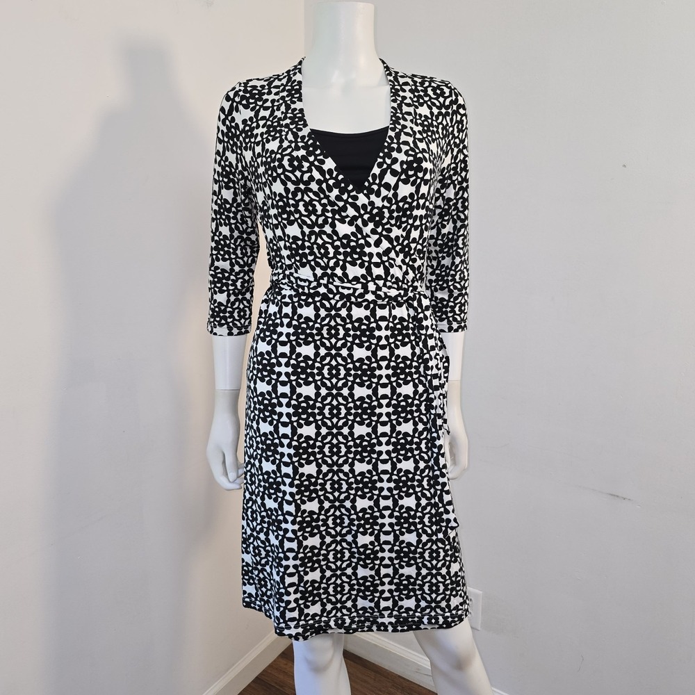 Anne Fontaine 3/4 Sleeve Wrap Dress Sz 40 6/8 + Inner Slip Dress V-Neck Printed